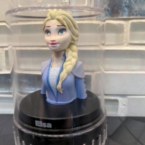 PODZ ELSA FROZEN TOPPER JUICE BOTTLE COLLECTIBLE STACKABLE FIGURINE - Picture 2 of 5